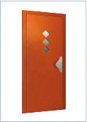 Diamond-shaped hinged landing door